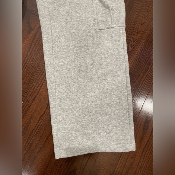 PacSun Sweatpants - Picture 4 of 8
